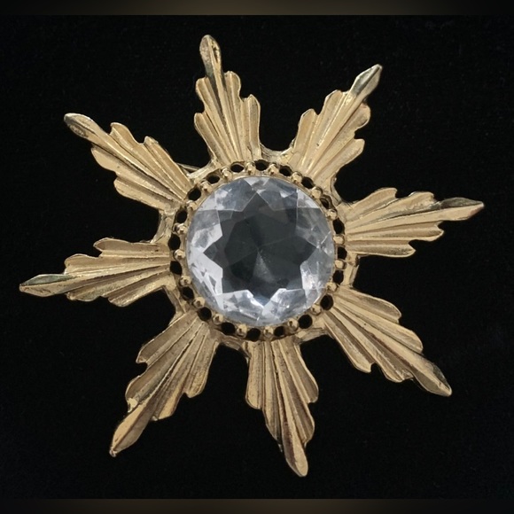 Large Vintage Gold Tone Elegant Brooch Pin Multifaceted Accent Center Sun Burst - Picture 2 of 7